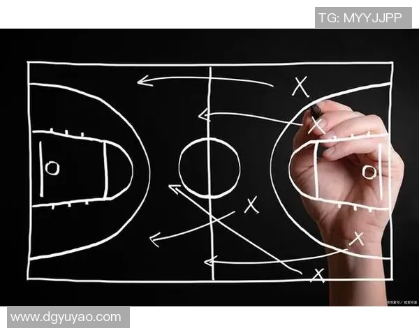 西安篮球队的默契配合与战术探讨：提升团队协作的关键因素分析